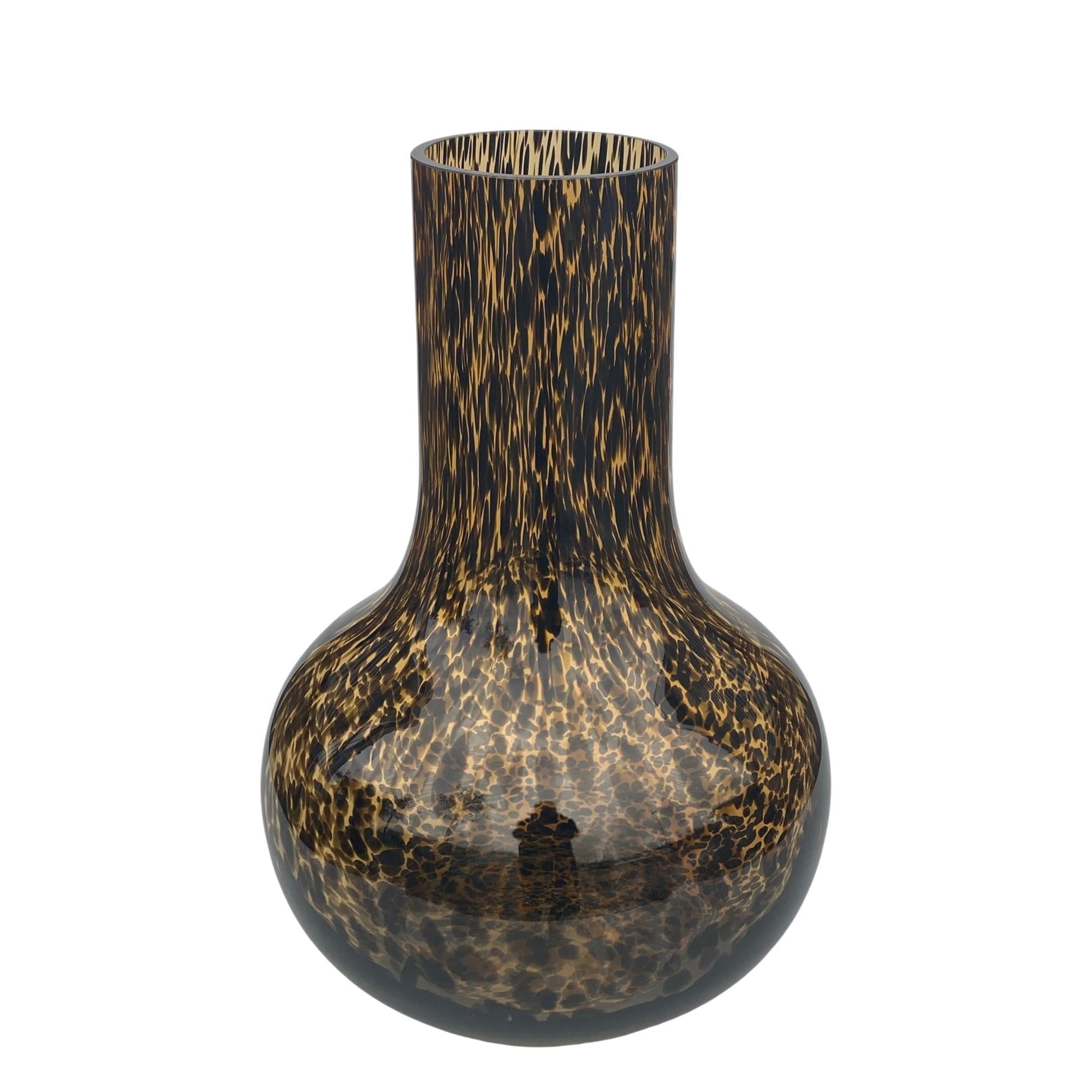 Vase En Verre Soufflé Main Noir-Gris - 21 Cm - Design Rayé - Déco Moderne Pour Salon Ou Table